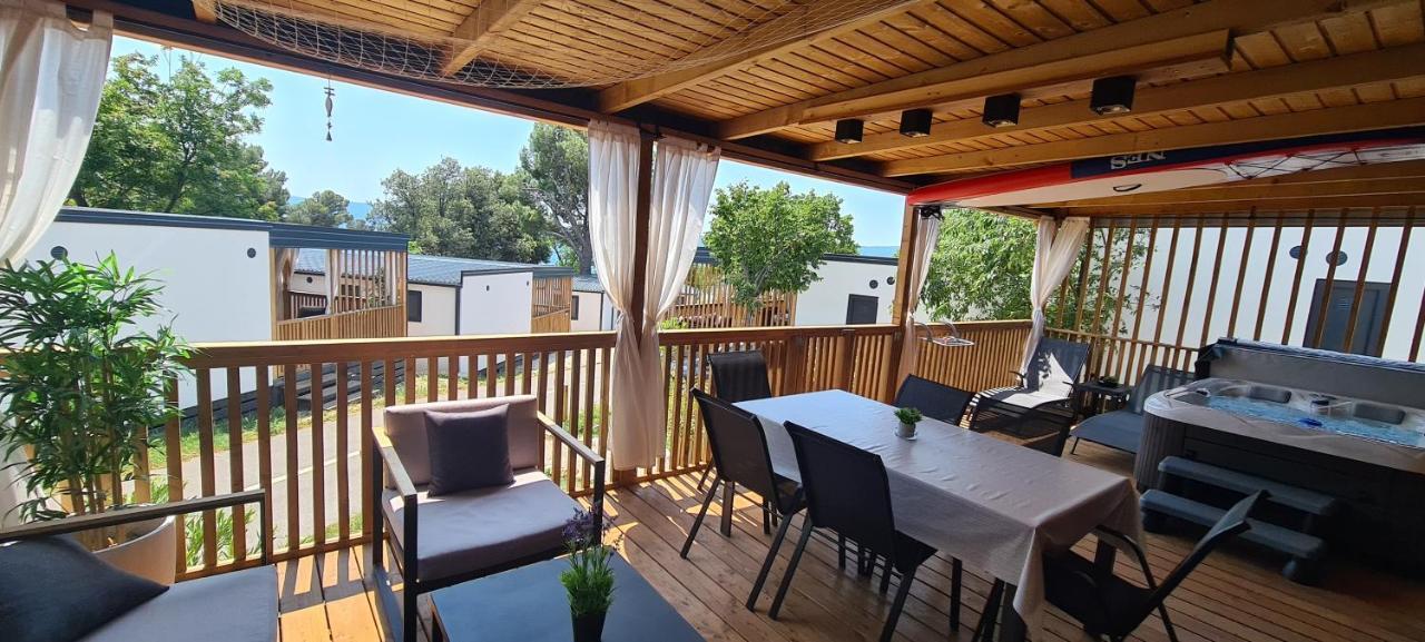 Mobile Home Kmz Селце Экстерьер фото